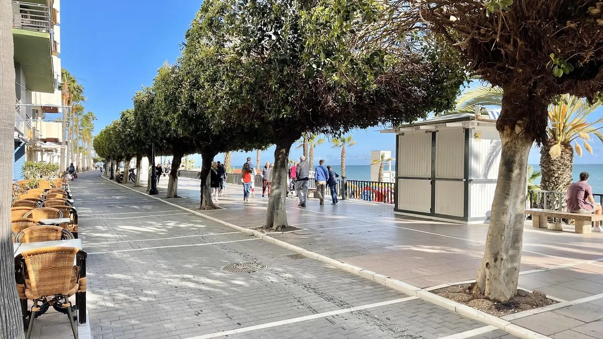 Beachfront 1Br Apartment In Center Of Marbella! Spain